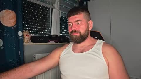 Snapshot of ptoku1985 chatting on 11.05.25 ptoku1985 online show from 11.05.25