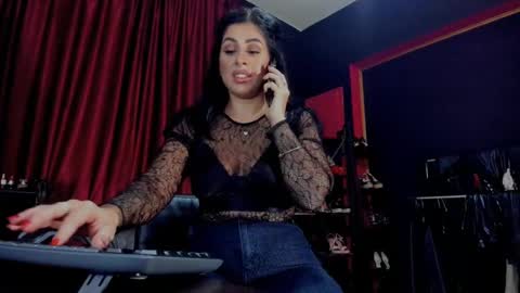 MissPuffyLove online show from 12.06.24
