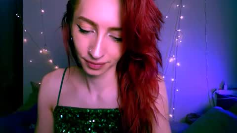EsteticHouse online show from 02.14.25