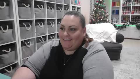 Puggie -  online show from 12.17.24