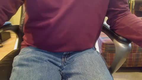 pulltoy1 online show from 12.03.24