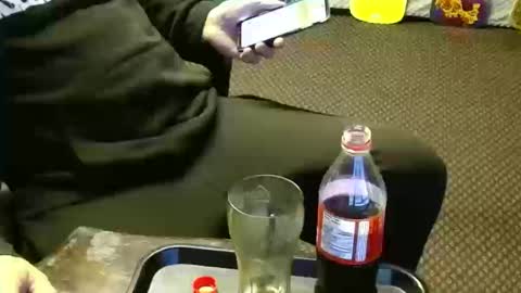 Snapshot of punkypapi chatting on 10.10.25 Jojo online show from 10.10.25