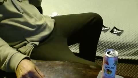 Snapshot of punkypapi chatting on 10.30.25 Jojo online show from 10.30.25