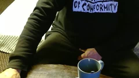 Snapshot of punkypapi chatting on 10.31.25 Jojo online show from 10.31.25