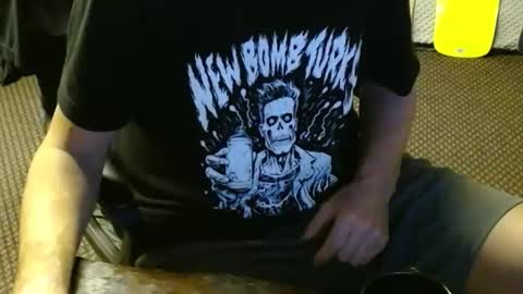 Snapshot of punkypapi chatting on 11.13.25 Jojo online show from 11.13.25