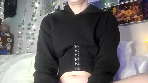 Snapshot of pupgender chatting on 12.23.24 Rhys online show from 12.23.24