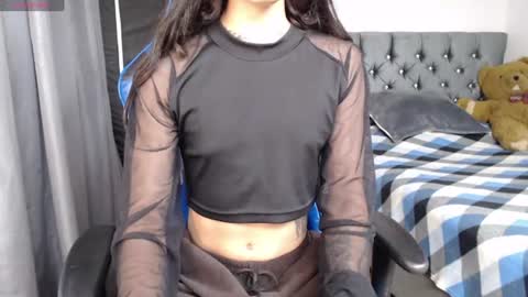 Snapshot of pupi_wolf chatting on 06.24.26 Cris online show from 06.24.26