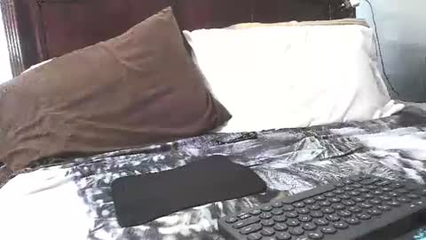 Snapshot of puppah626 chatting on 01.03.25 Puppah626 Phoenyx 39s Room online show from 01.03.25