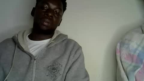 Pureblack  online show from 10.05.25