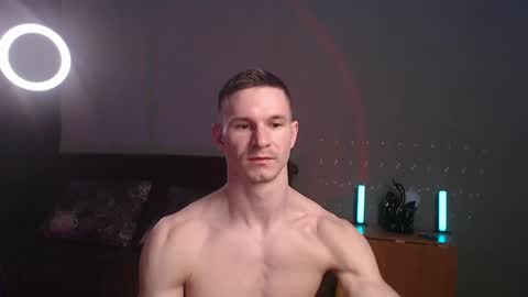 Snapshot of puremenshape chatting on 04.26.26 puremenshape online show from 04.26.26