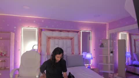 Snapshot of puretemptation_ chatting on 07.17.26 Experienced guys online show from 07.17.26