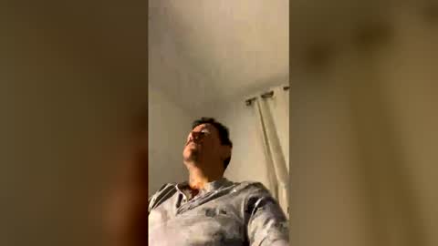 Puro Love online show from 02.21.26