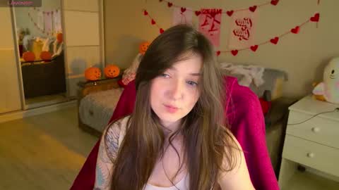 Bella online show from 11.05.25