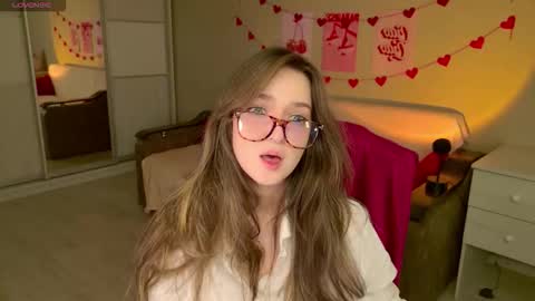 Bella online show from 12.05.25