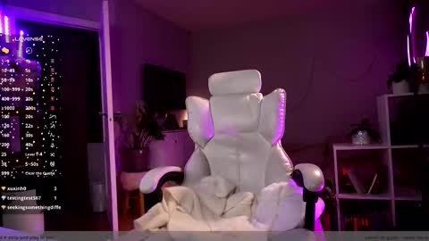 Sasha  wait you here 6 of November. will celebrate my B- day online show from 02.20.26