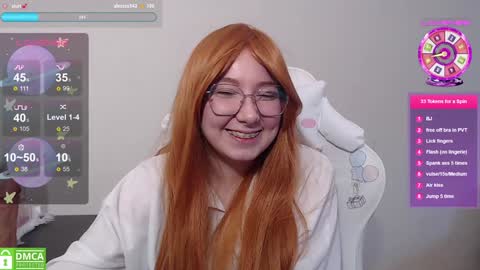 Snapshot of purple_shy_cat chatting on 12.06.24 Emilia pvt extra anal or topless 200tk online show from 12.06.24