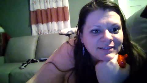 Snapshot of purplepantied23 chatting on 01.18.25 Jelly online show from 01.18.25