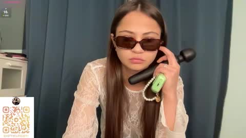 Zendaya online show from 10.14.25