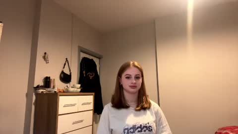 Snapshot of purrthump chatting on 06.09.26 Anna online show from 06.09.26