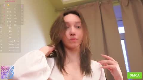 Snapshot of purssophie chatting on 11.08.25 Sophie Fav patterns 99199444press my buttons see what happens online show from 11.08.25