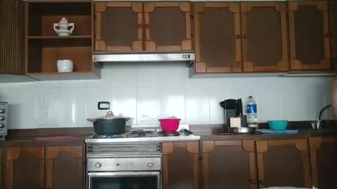 Mary online show from 11.04.25