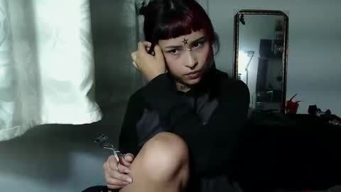 Snapshot of pussycatt666 chatting on 10.12.25 Katiux online show from 10.12.25