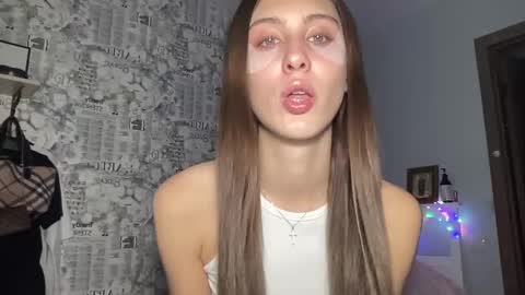 Snapshot of pussygir007 chatting on 01.26.25 pussygirl007 online show from 01.26.25