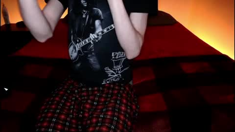 pussylover2182 online show from 04.25.26