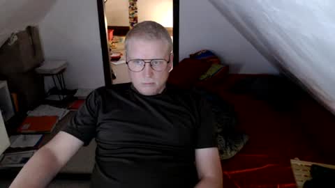 Snapshot of pussylovercb chatting on 07.26.26 pussylovercb online show from 07.26.26