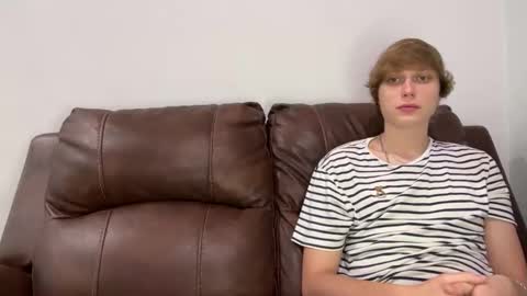 Snapshot of pussymoneywet chatting on 03.02.26 Lina online show from 03.02.26