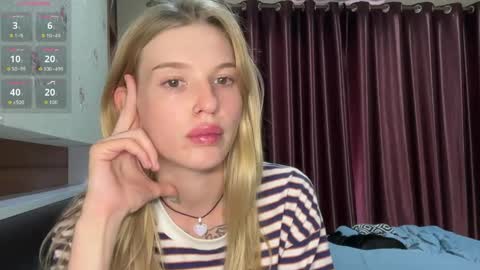 Lina online show from 04.11.26