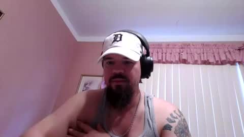 Snapshot of pussymonster27 chatting on 03.21.26 pussymonster27 online show from 03.21.26