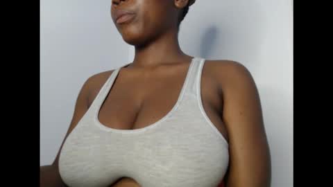 Snapshot of pussyxcockx chatting on 10.03.25 pussyxcockx online show from 10.03.25