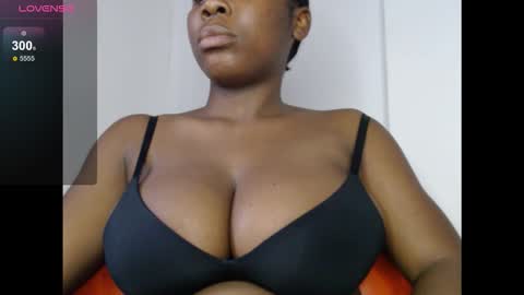 Snapshot of pussyxcockx chatting on 11.14.25 pussyxcockx online show from 11.14.25