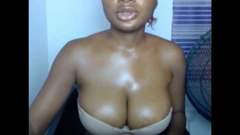 pussyxwetx online show from 11.11.25