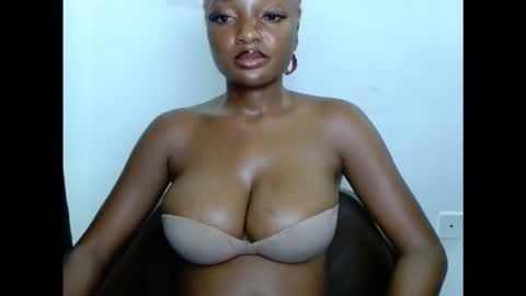 pussyxwetx online show from 11.12.25