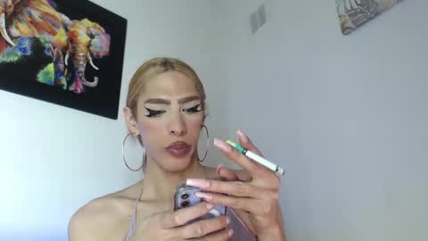 Snapshot of putinna chatting on 03.04.26 Pau Manchita online show from 03.04.26