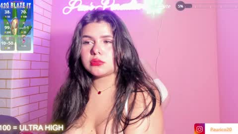 Snapshot of putipaula2 chatting on 12.19.24 Pau online show from 12.19.24