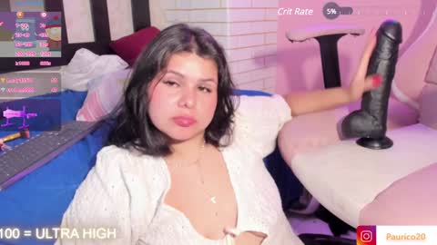 Snapshot of putipaula2 chatting on 12.24.24 Pau online show from 12.24.24