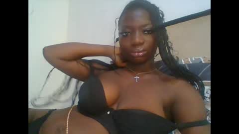 Snapshot of pweedy_ora chatting on 07.19.26 ora online show from 07.19.26