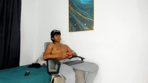 Snapshot of pyke_cum chatting on 01.16.25 pyke_cum online show from 01.16.25