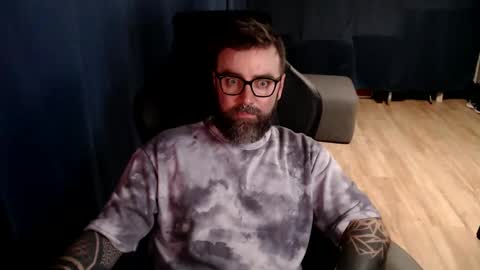 Snapshot of pyroxen chatting on 06.02.26 Yog Sothoth online show from 06.02.26