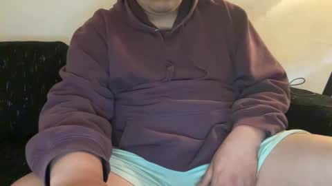 qualitative online show from 03.11.25