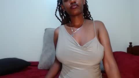 queen74890 online show from 09.30.25