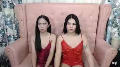 Snapshot of queen778502 chatting on 03.13.26 Queen Asian Goddess online show from 03.13.26