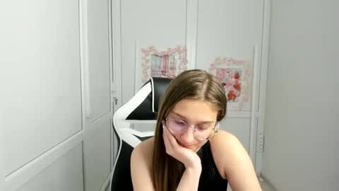 Amelie online show from 06.03.26