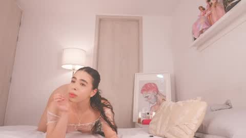 Sofia online show from 04.06.26