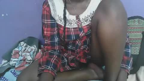 Snapshot of queen_berry1 chatting on 09.19.25 queen_berry1 online show from 09.19.25
