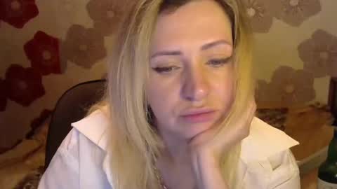 Queen Daenerys online show from 12.02.24