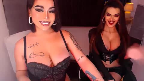 Snapshot of queen_destroyerx chatting on 01.04.25 MAGDA online show from 01.04.25